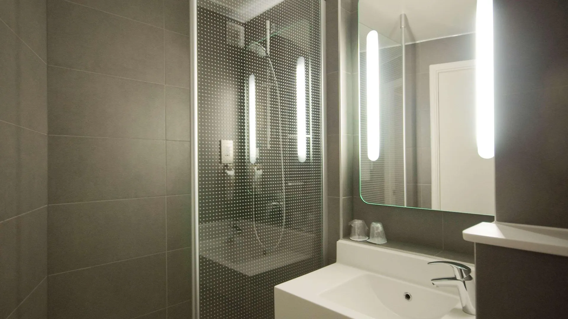 Ibis London Heathrow Airport Otel Hillingdon