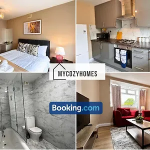  Apartment Free Parking 2 Bed Flat Near Heathrow Airport